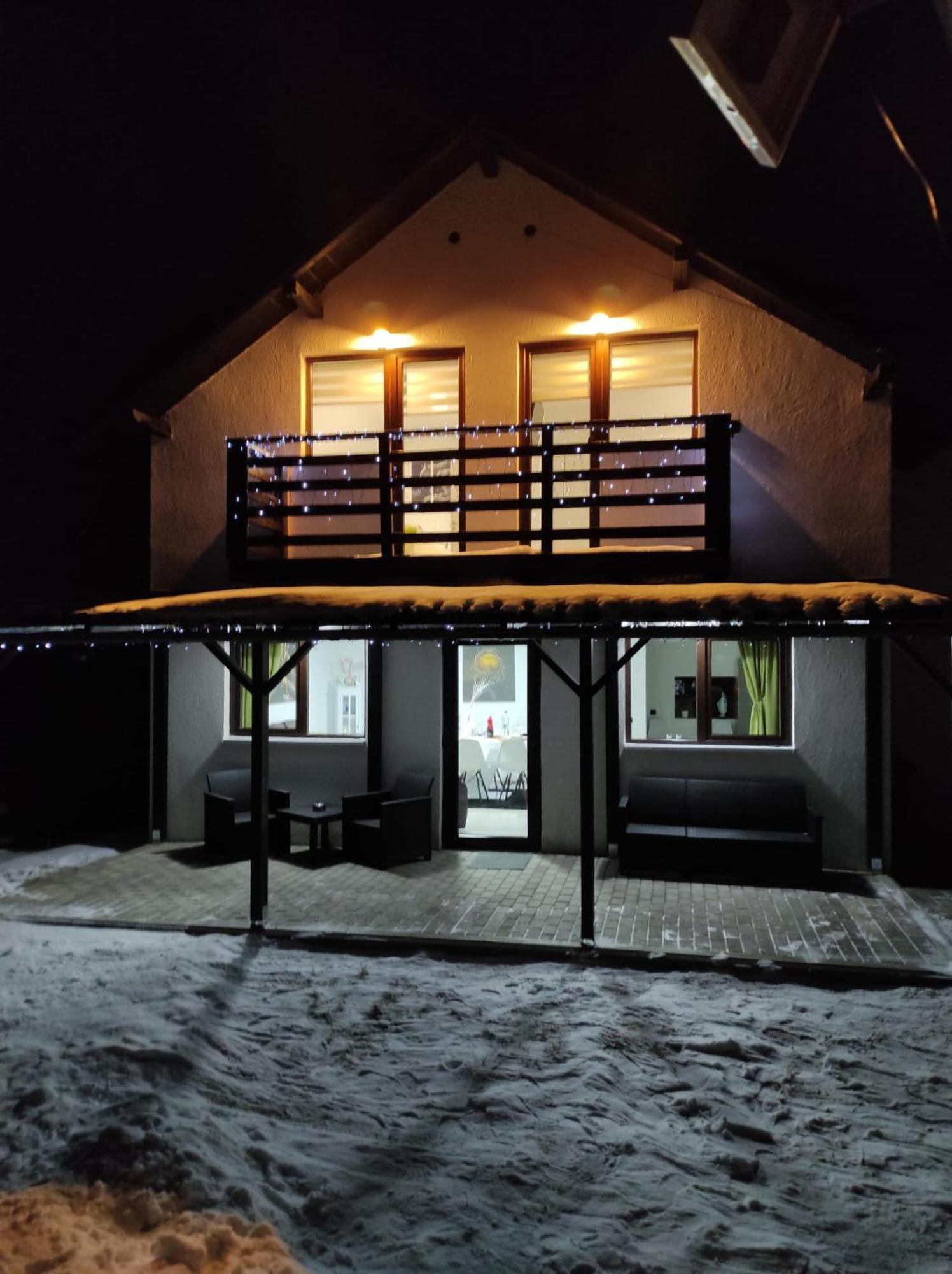 Vila Raisa Neagra Sarului 外观 照片